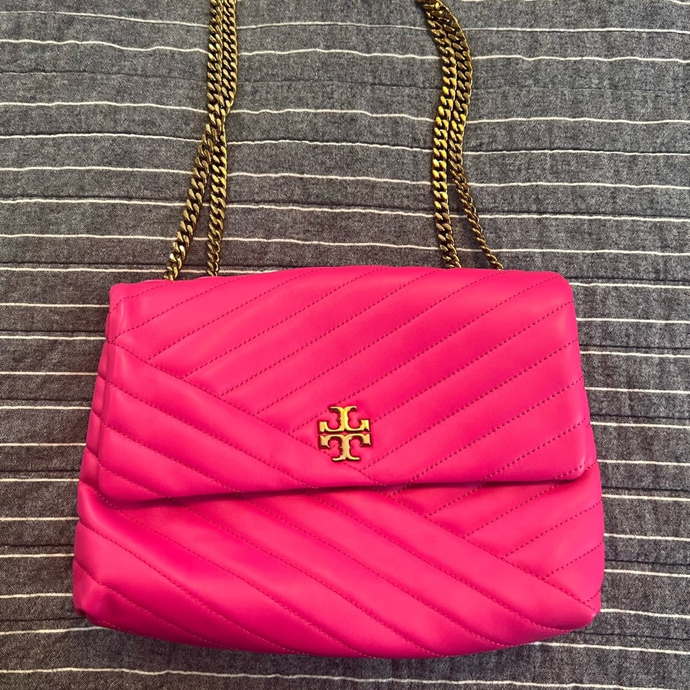 Tory Burch Kira Chevron Convertible Shoulder Bag - Large